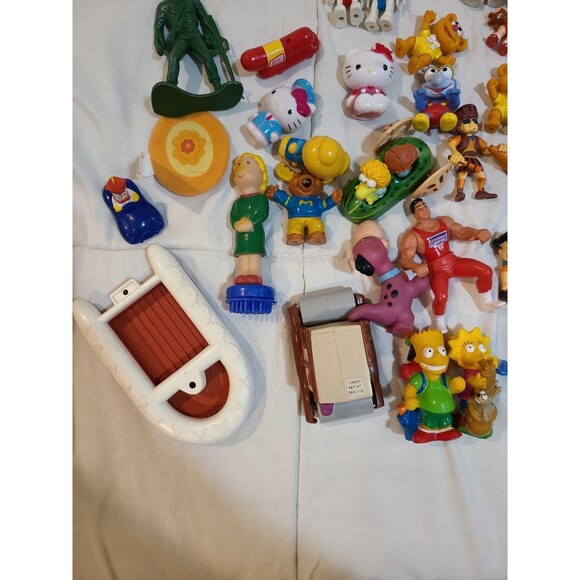 Assorted Toy Lot - Picture 2 of 7